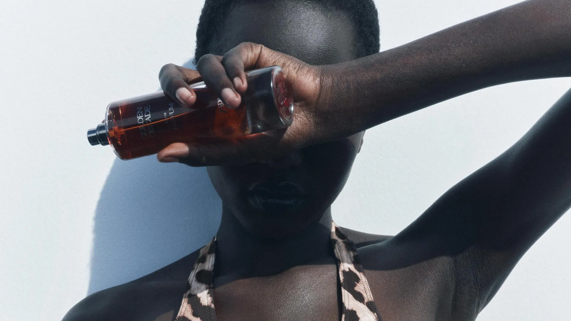 عطر رویایی خود را پیدا کنید: راهنمای کامل 13 عطر پرفروش و محبوب زارا